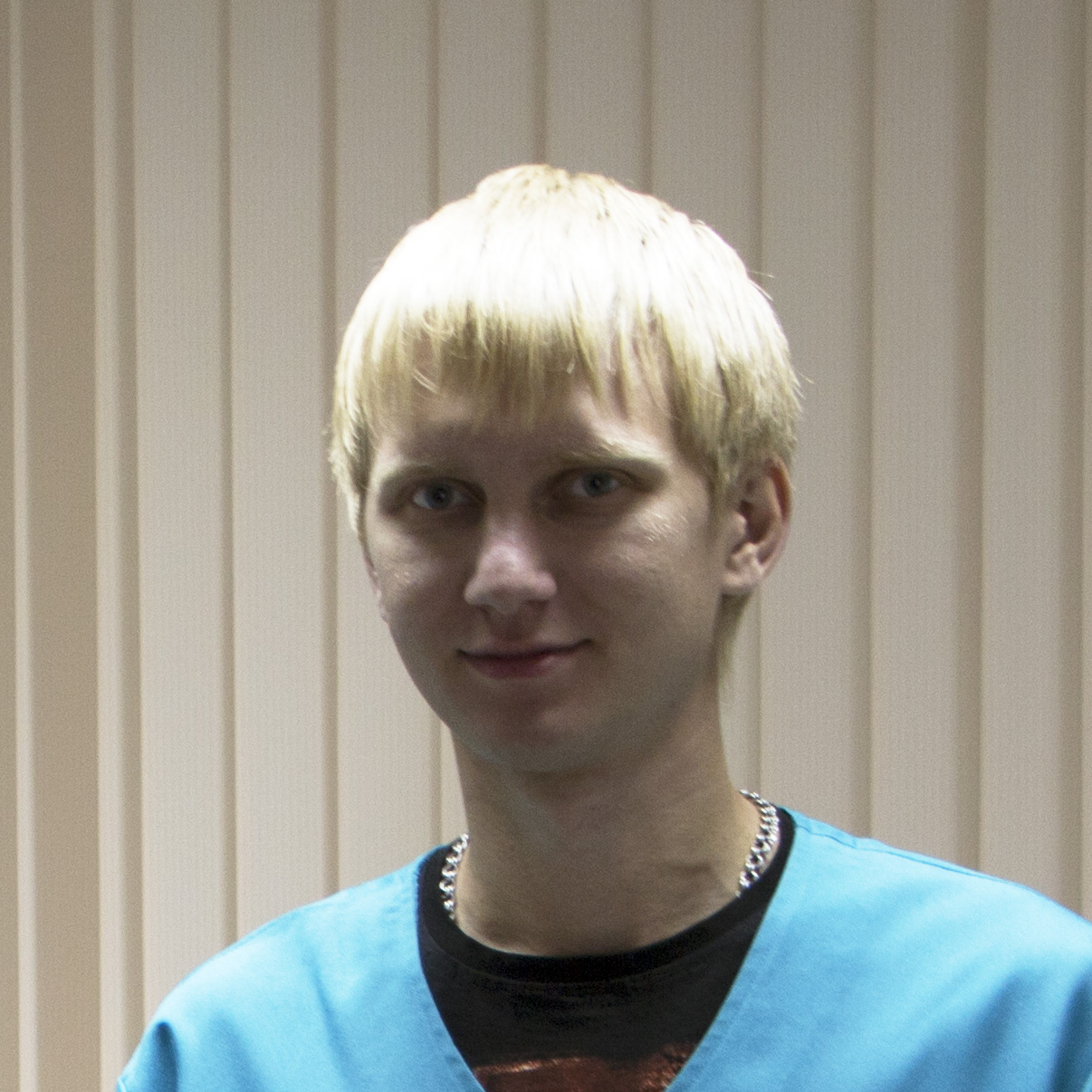 Попов Александр Валерьевич. Стоматология в Петропавловске